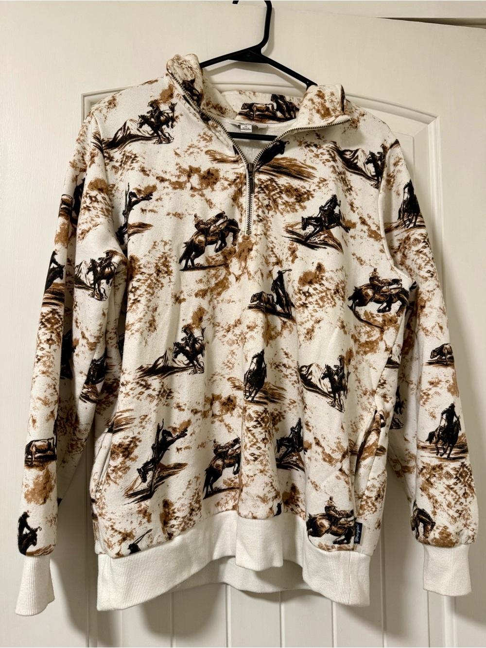 Wrangler Retro Cream and Brown Fleece Pullover